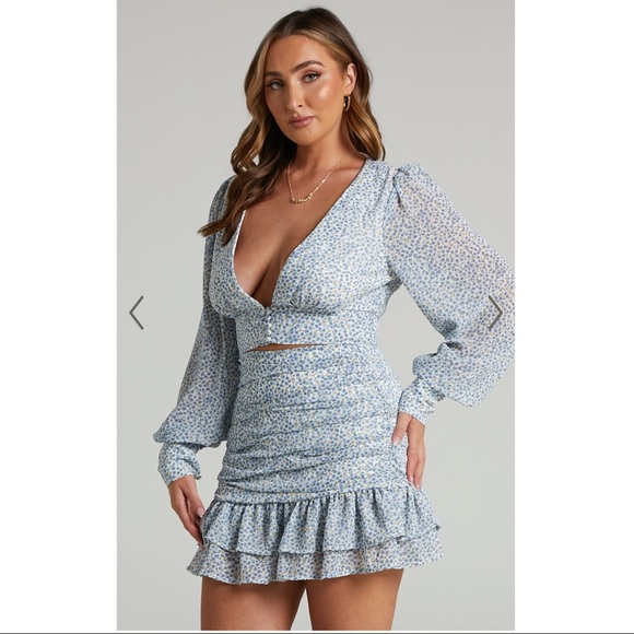 NWOT Showpo 2 piece ruffle skirt set w/ Cropped Blouse - Picture 2 of 15